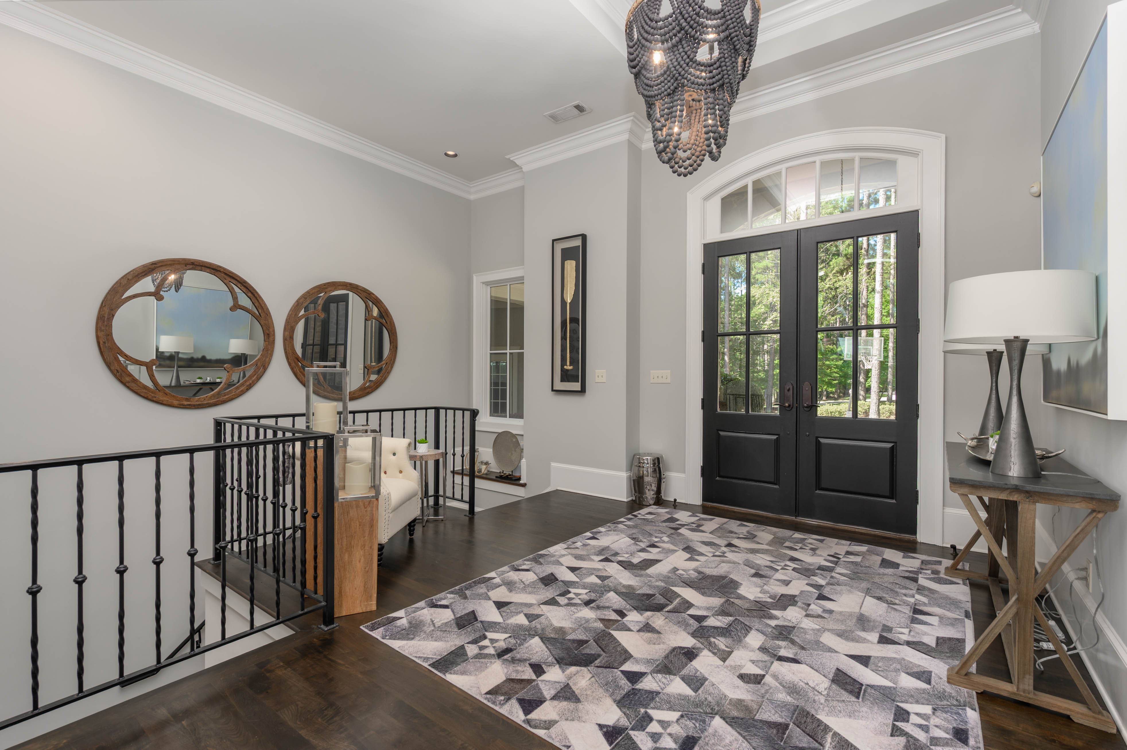 1060 Montgomery Drive image 5
